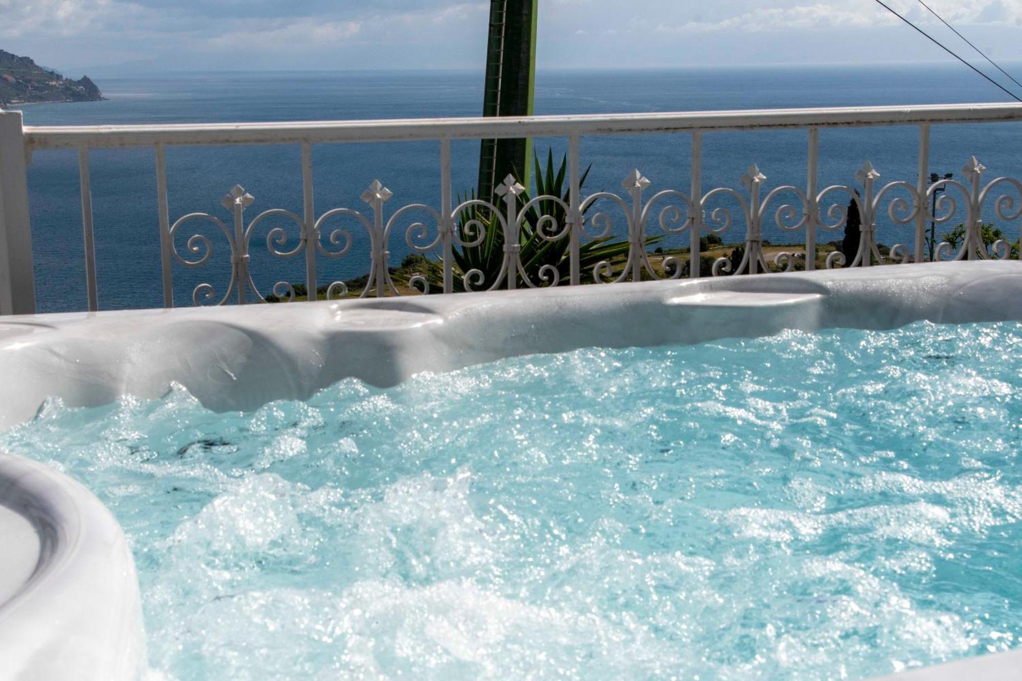 Dream View Suites Taormine Extérieur photo